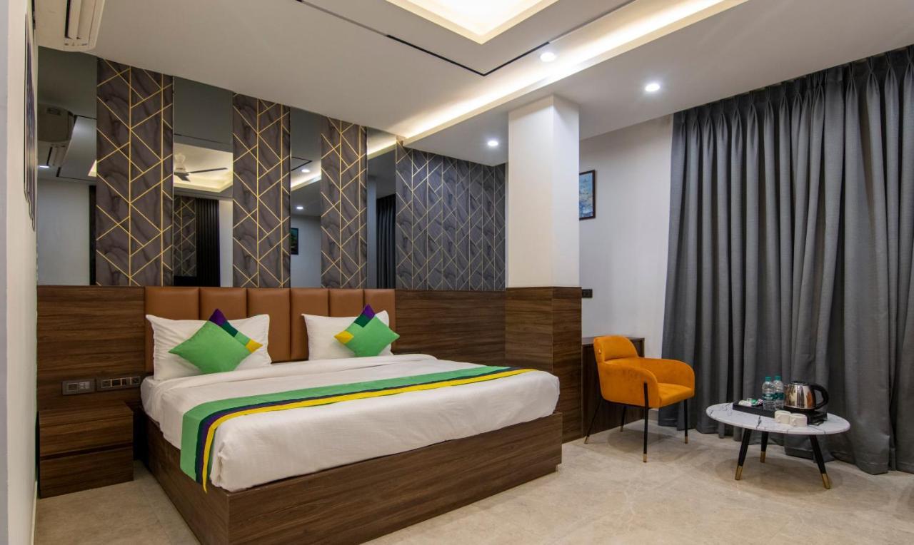 Treebo The Armani Near Igi Airport Hotel New Delhi Exterior photo